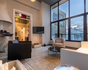 Soho Apartments - Athens - Living room