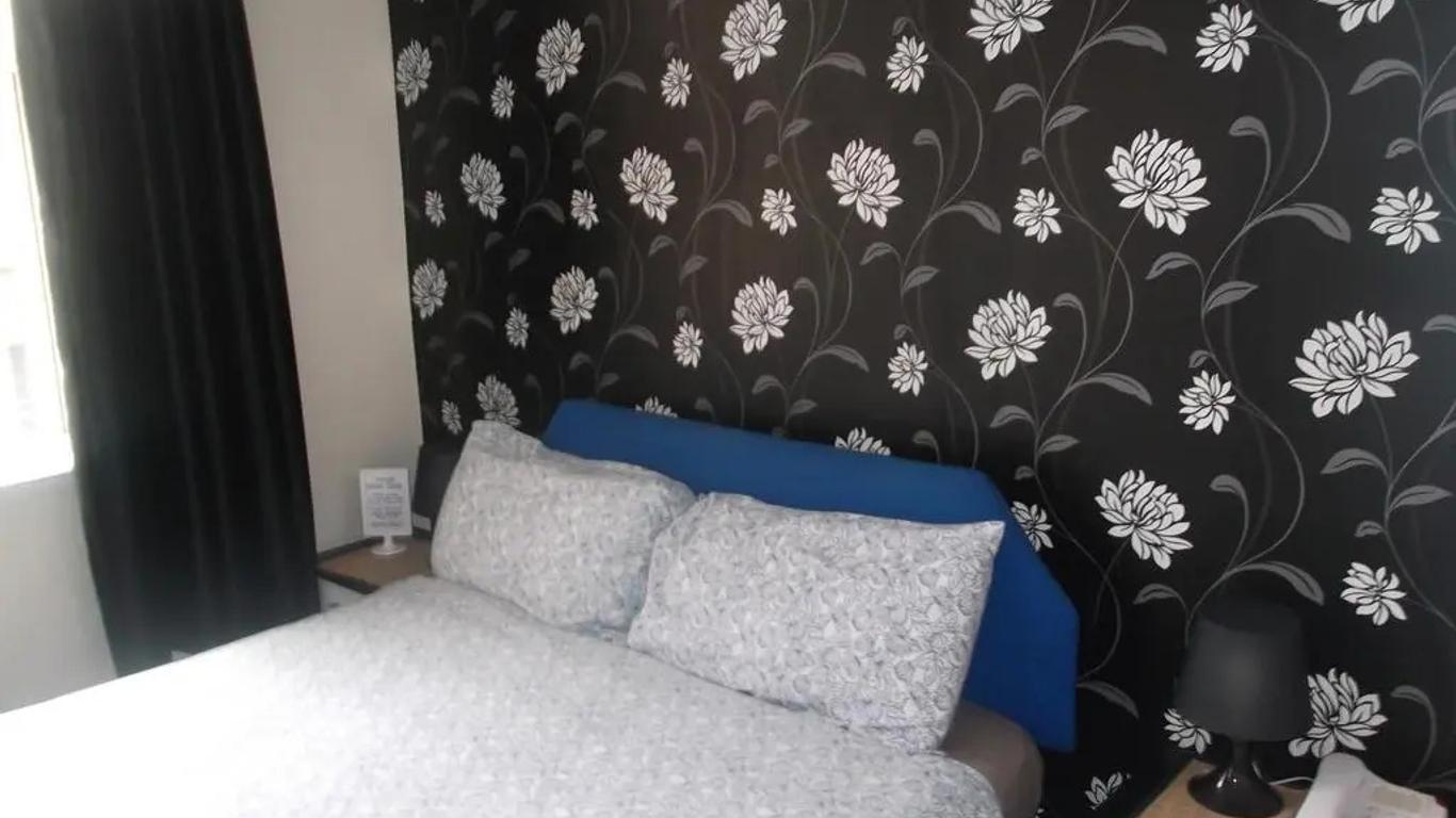 Ultimate Family Guest House