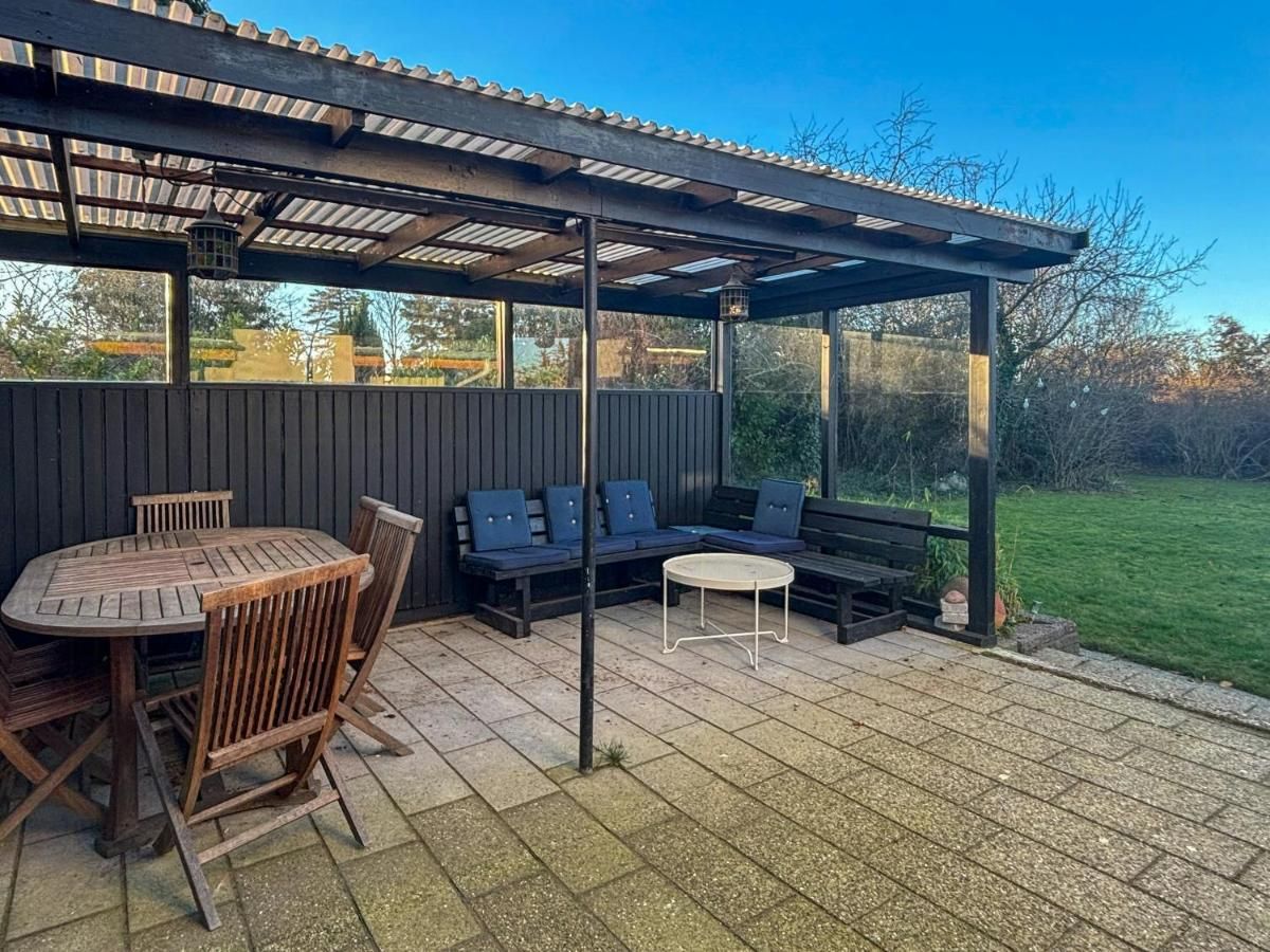 Newly Renovated House Near Beach In Hornbæk – Fredensborg
