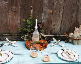 Welcome To Maven Haven Bed & Breakfast - Crofton
