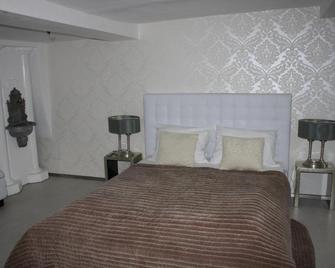 Hotel Elements - Ρέγκενσμπουργκ - Κρεβατοκάμαρα
