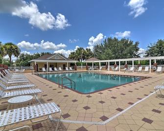 Home with Lanai and Community Perks in The Villages! - Leesburg - Pool