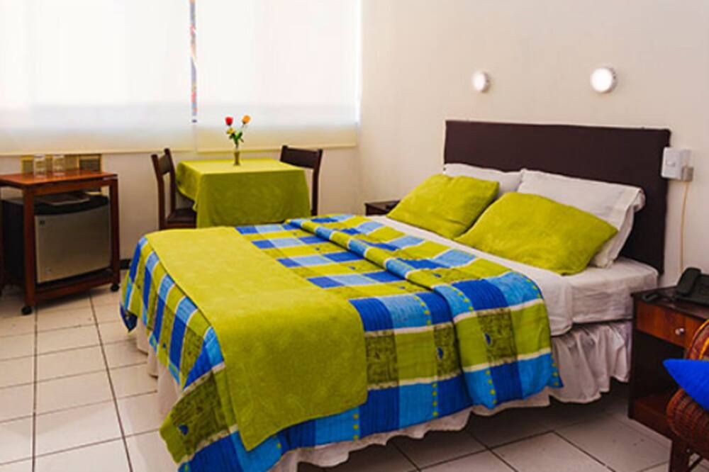 Bedroom view of Hotel Concorde