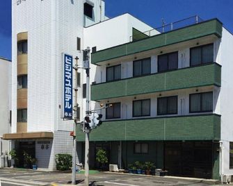 Business Hotel Kushimoto Ekimae - Kushimoto - Edificio