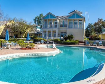 بيرفوتن ريزورت كيسيمي أورلاندو - كيسيمي - حوض السباحة