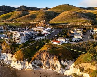Tides Oceanview Inn and Cottages - Pismo Beach