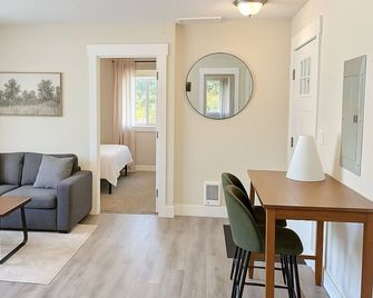 Cozy ADU with AC in charming Oregon City - Oregon City