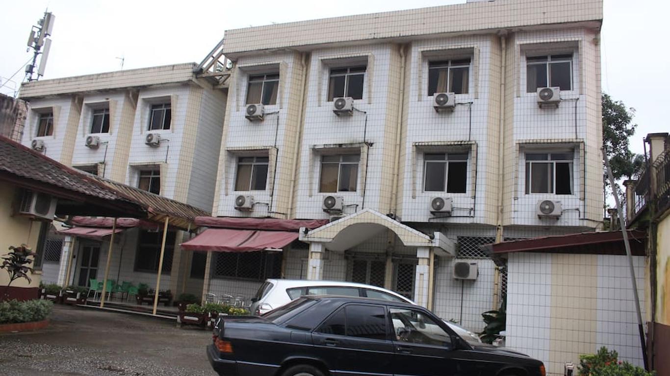 Hotel Beau Rivage