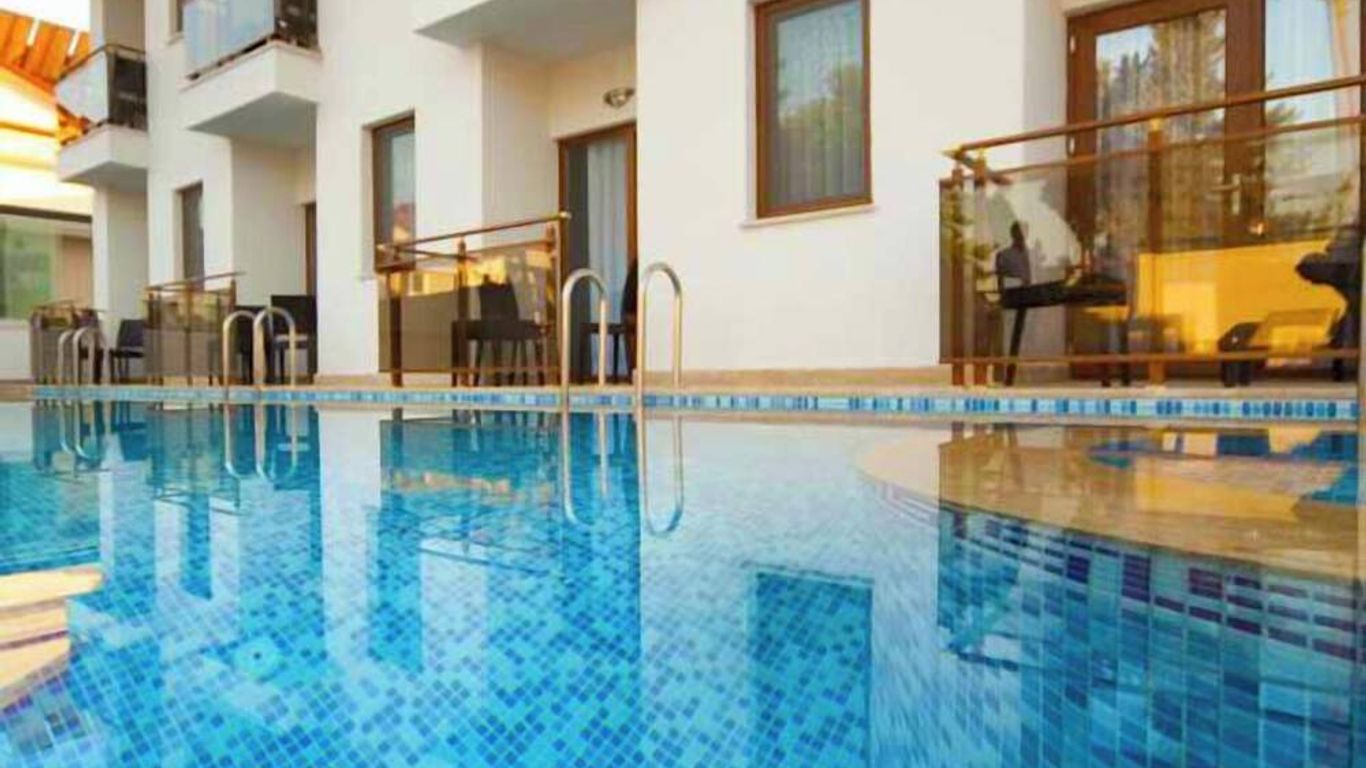 Blueberry Boutique Hotel