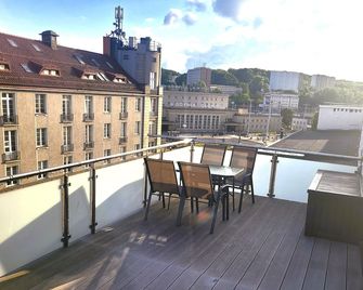 Nocleg Gdynia - City Centre Main station 170m - Gdynia - Balcón