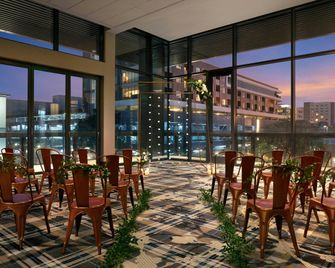 ذا جاكوارد، أوتوغراف كوليكشن - دنفر (كولورادو) - مطعم