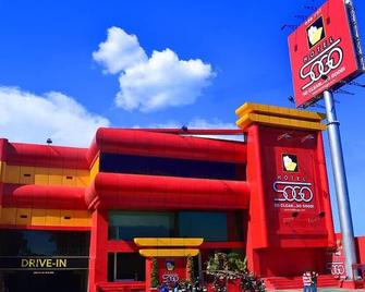 Hotel Sogo Santolan - Pasig - Building