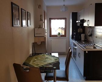 Ferienwohnung Giesa - Jena - Kitchen