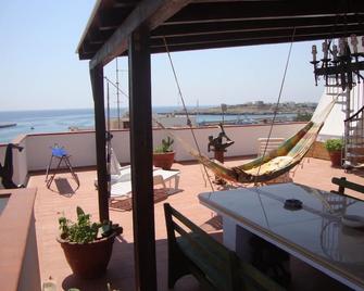 Bb Lampedusa Cavaliere - Lampedusa - Balcony
