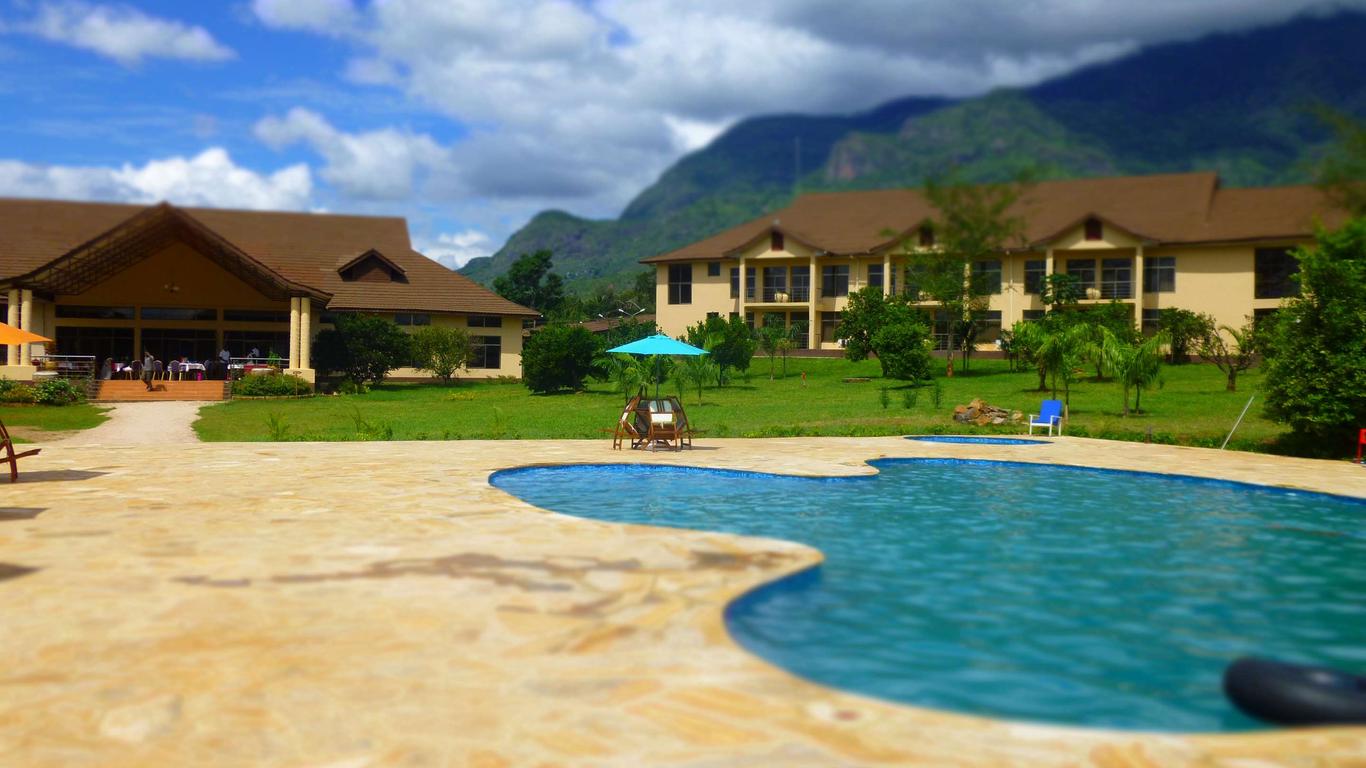 ناشيرا هوتل