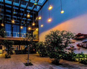 Golden Pearl Tangalle Beach - Hambantota - Building