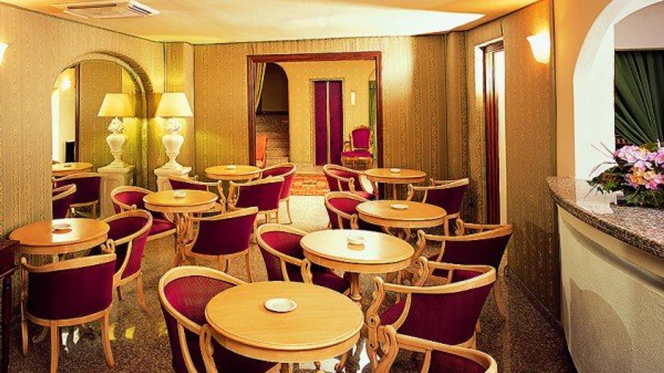 Colonna Palace Hotel Mediterraneo