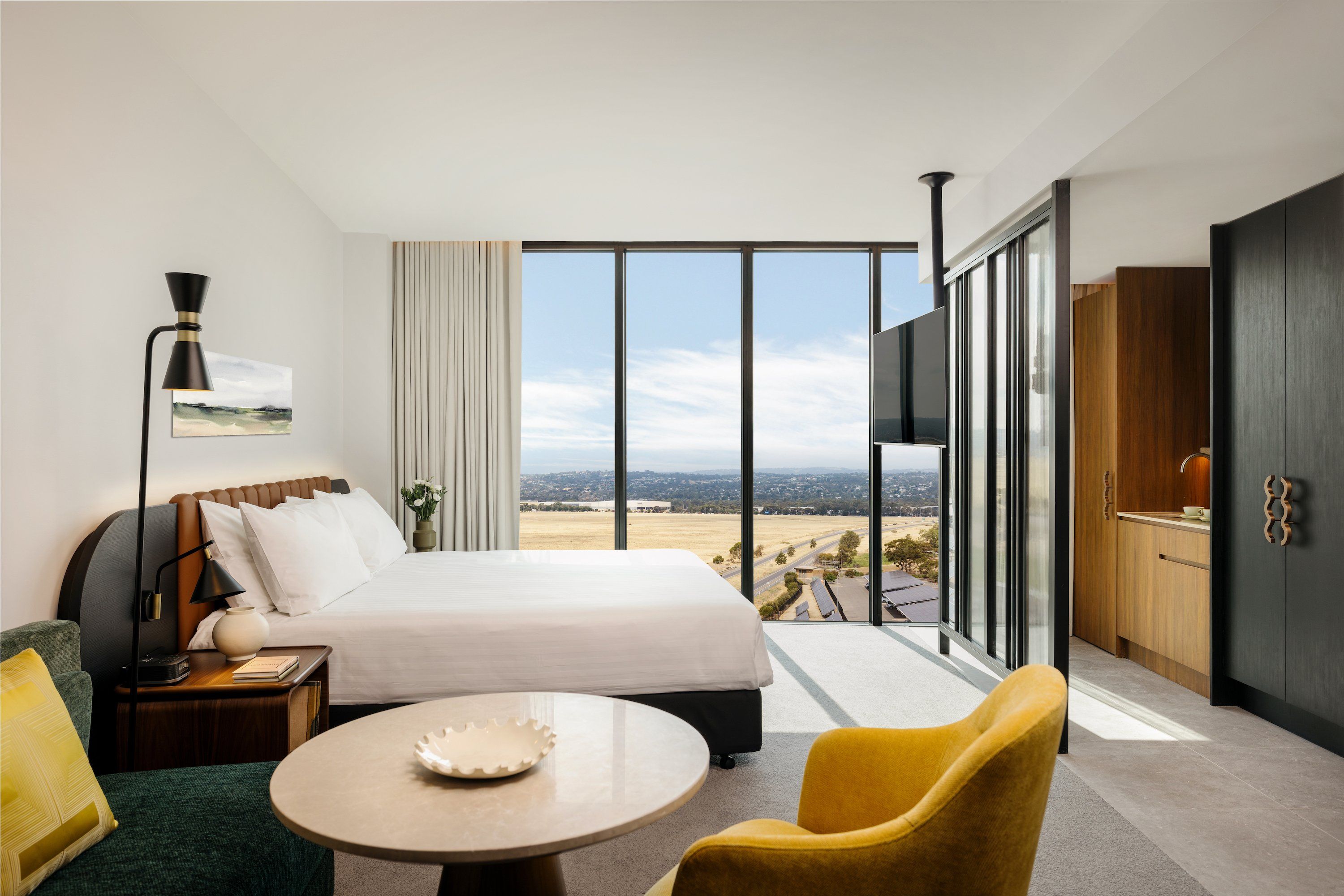 Crowne Plaza Adelaide Mawson Lakes By IHG thumbnail 2