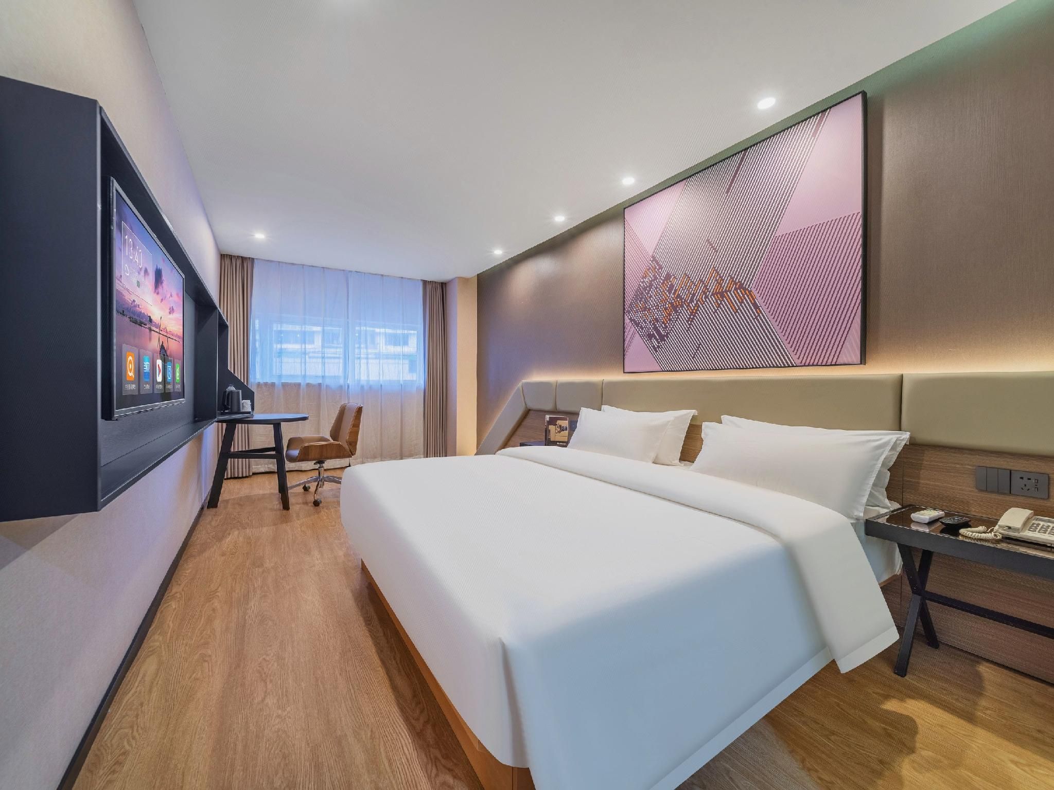 7 Days Premium (Chongqing Yangjiaping Pedestrian Street Center) - Chongqing - Bedroom