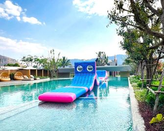 Viewpoint Khao Yai Hotel - Mu Si - Bazén