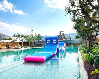Viewpoint Khaoyai Hotel - Mu Si - Pool