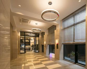 Hotel M's Plus Shijo Omiya - Kioto - Lobby