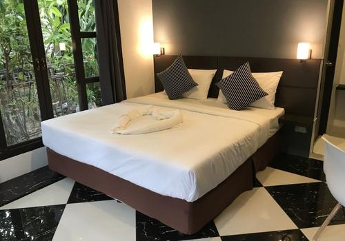 CHEAPEST Hotel in Koh Samui / The Chess Samui / CHEAP & BEST Location in  Samui / Below 25$ 