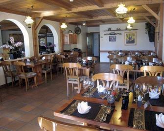 Hotel Alpenhof - Obergoms - Ресторан