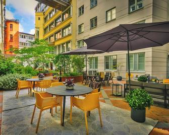 فندق فرييس - ستوكهولم - شرفة مرصوفة