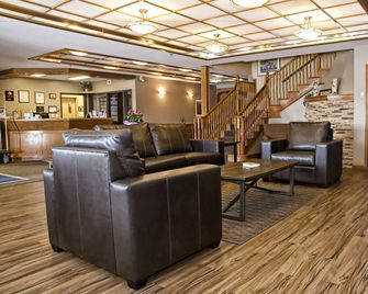 Lakeview Inns & Suites - Brandon - Brandon - Lobby