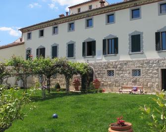 La Casaccia Guelfi - Castelnuovo Berardenga - Building