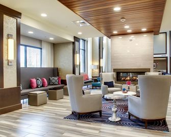 Hampton Inn & Suites Greenville Airport - גרינוויל - לובי