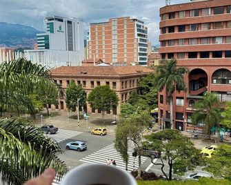 Hotel Plaza Mayor 44 - Medellín