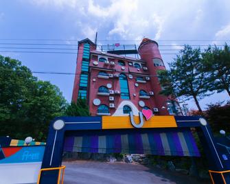 Chuncheon U Hart - Chuncheon - Edificio