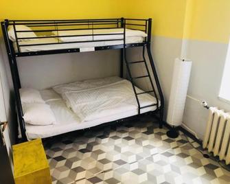 Jopi Hostel Katowice Centrum - Katowice - Bedroom