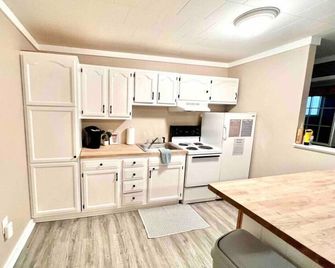 Pet-Friendly Garrison Cabin - Garrison - Cocina