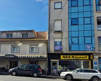 Pensión Myrian - O Pedrouzo - Edificio