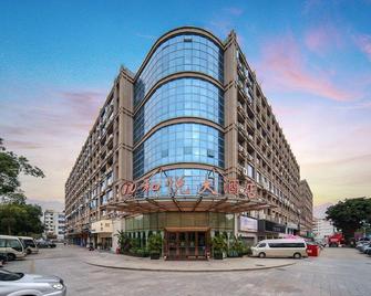 Hooray Hotel Airport - Xiamen - Building