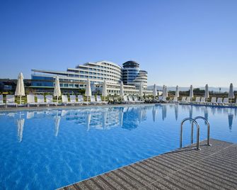 Raymar Hotels & Resorts - Okurcalar - Piscina