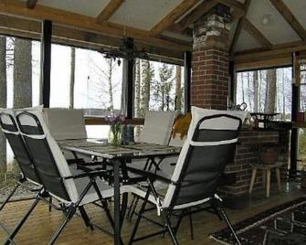 Holiday Home Villa hatakka by Interhome - Hankasalmi - Comedor