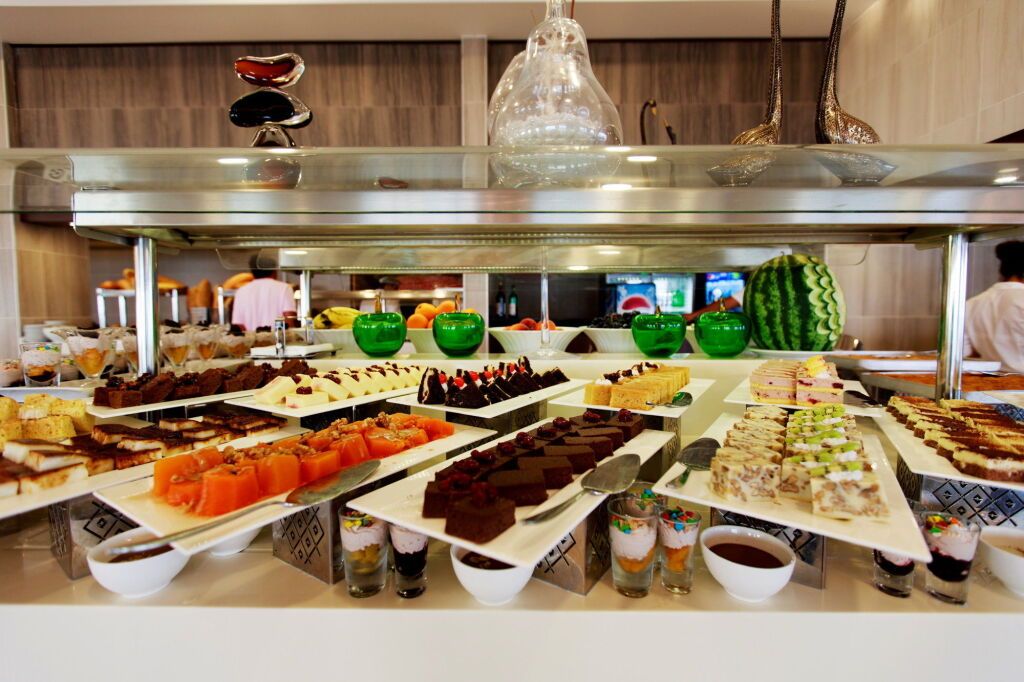 يو إل يو ريزورت هوتل - شامل جميع الخدمات