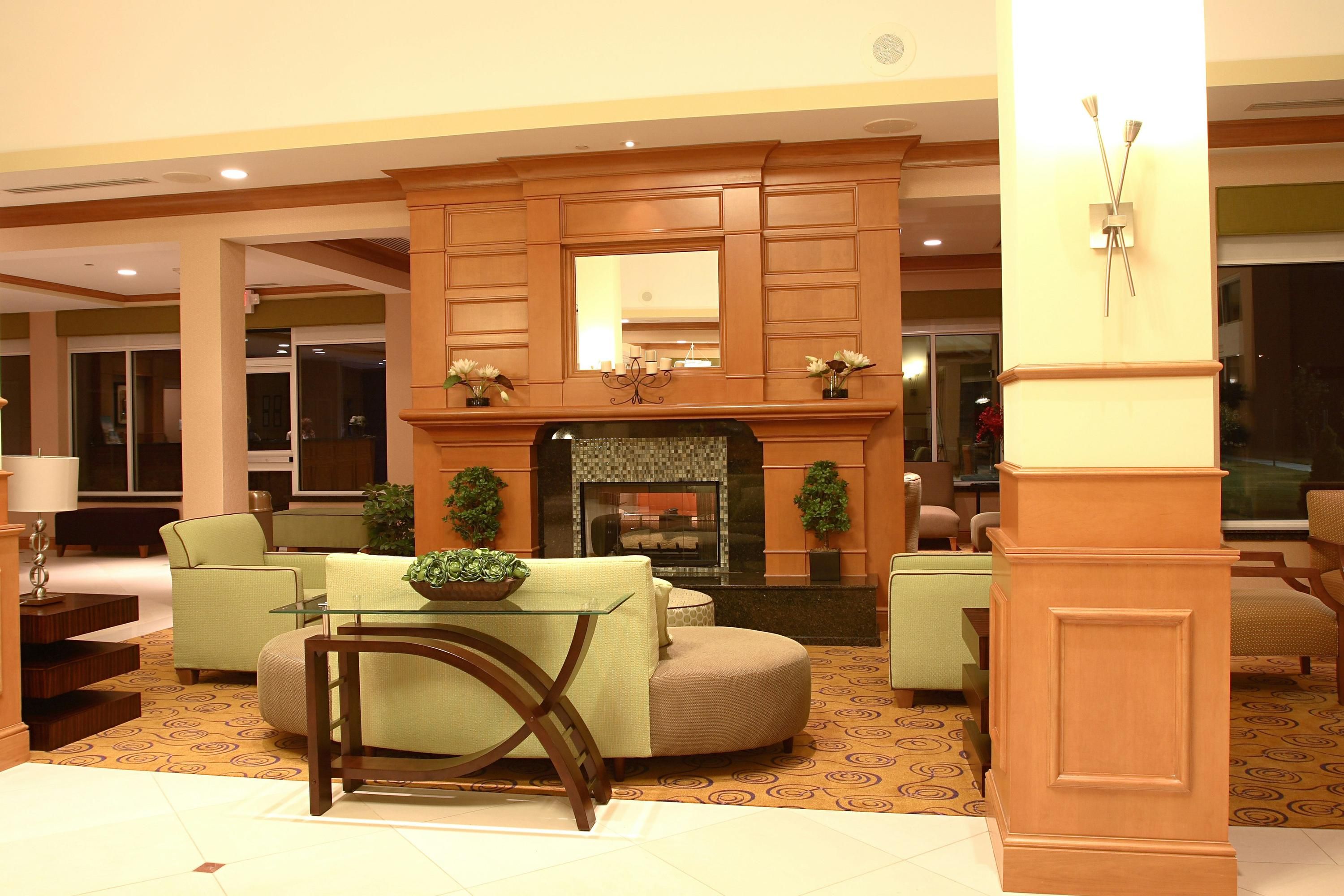 Hilton Garden Inn Chesapeake/Suffolk - Suffolk - Lobby