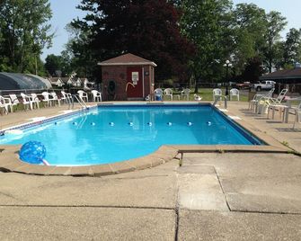 Anchor Motel - Chutes du Niagara - Piscine