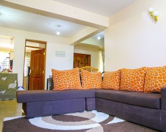 Nairobi Airport Apartments - Nairobi - Living room