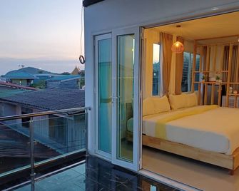 Habor House by Koh Larn Riviera - Ko Lan - Balcony