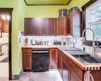 2 Mi to Downtown Spokane: Nurse-ready Rental - Spokane - Kitchen
