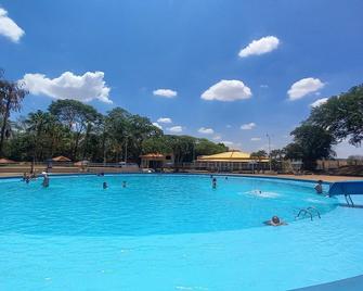 Água Viva Thermas Resort - Fernandópolis - Pool
