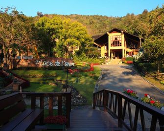 Belle Villa Resort, Chiang Mai - Chiang Mai - Näkymät ulkona