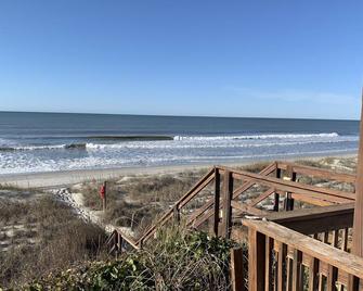 Elevation 6.41 - Ocean Views from Every Room and Steps Away from the Beach - Pine Knoll Shores - Beach
