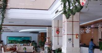 Golden Spring Hotel Lijiang - Lijiang - Hall d’entrée